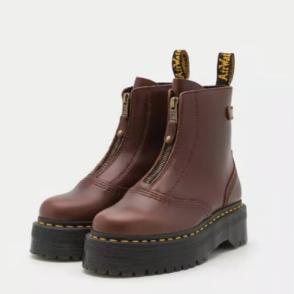 DR. MARTENS JETTA ZIPPED SENDAL LEATHER PLATFORM BOOTS in Dark Brown MSRP$250 - Picture 10 of 16